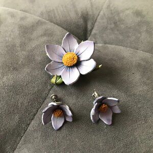 Vintage Hinterland Crocus Flower Brooch & Earring Set